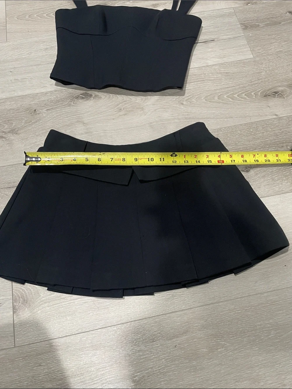 Oh Polly Black Pleated Mini Skirt Set - Picture 10 of 11